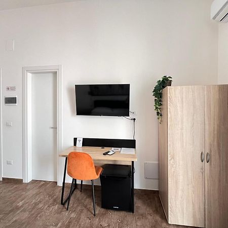 Bed and Breakfast Il Civico 2 Bari Exterior foto